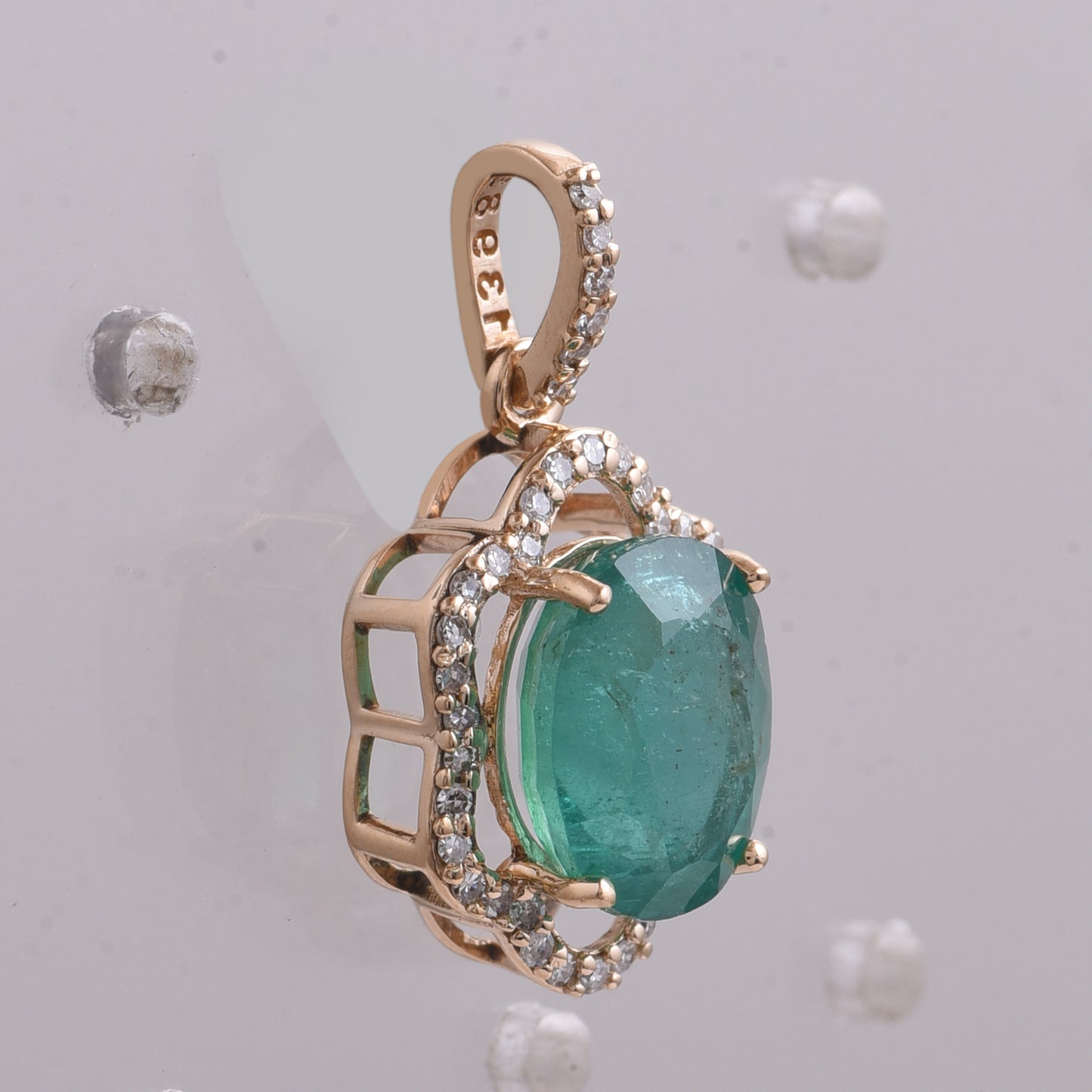 2.37 Ct Oval Emerald 14K Gold Pendant