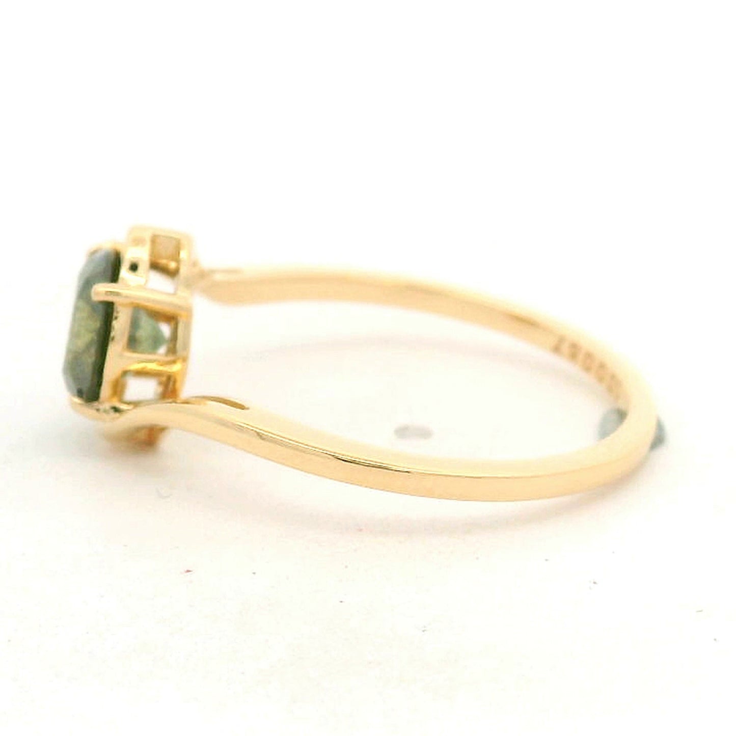 0.92 Ct Round Green Diamond 14K Gold Ring