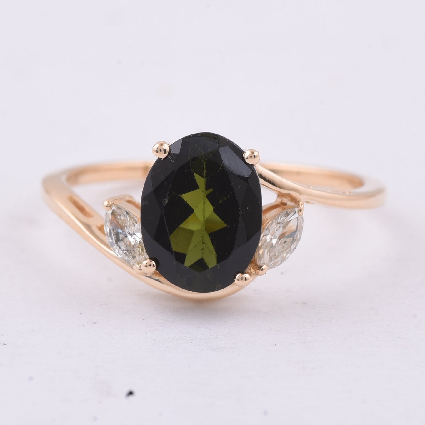 1.89 Ct Oval Natural Green Tourmaline 14K Gold Ring