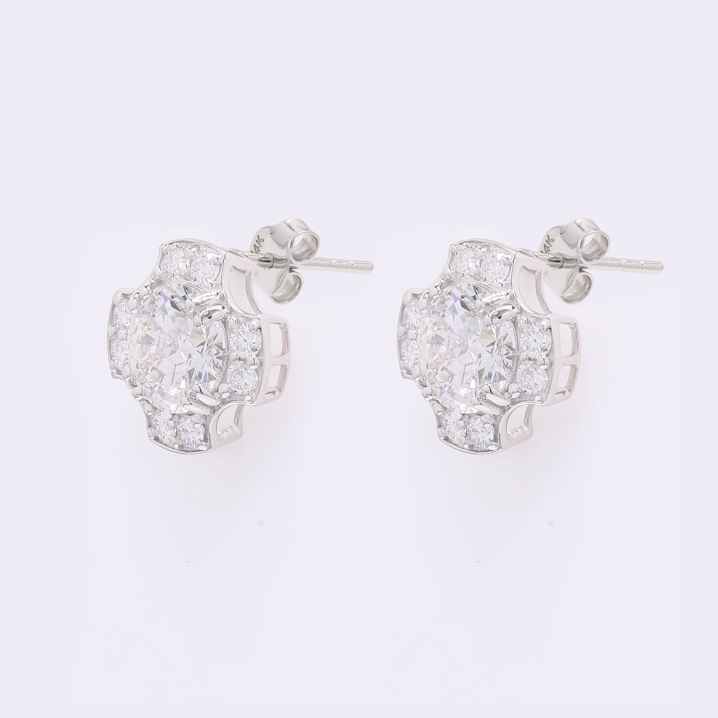 3.70 Carats Lab Grown Diamond 14K Gold Earrings