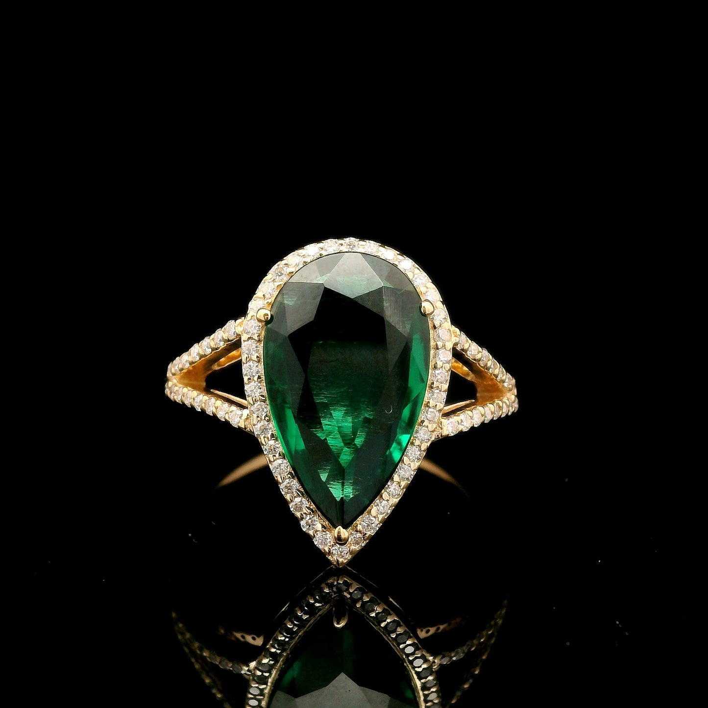 2.84 Ct Pear Mixed Cut Lab Grown Emerald 14K Gold Ring