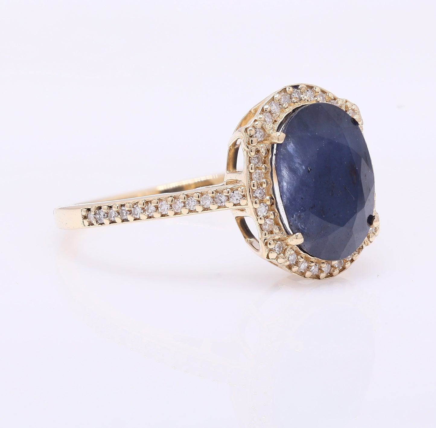3.83 Ct Oval Mixed Cut Natural Sapphire 14K Gold Ring