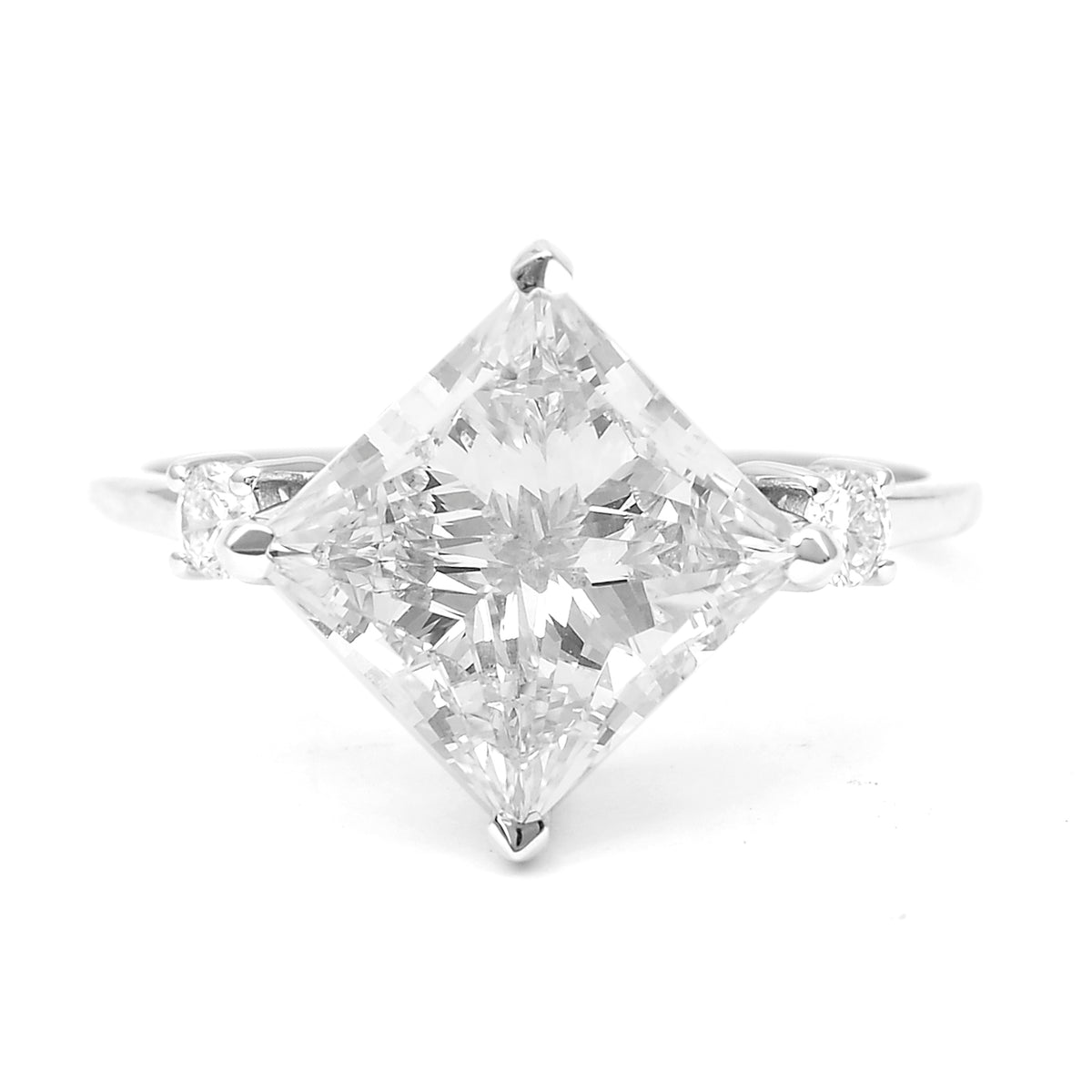 4.13 Carats Lab Grown Diamond 14K Gold Ring