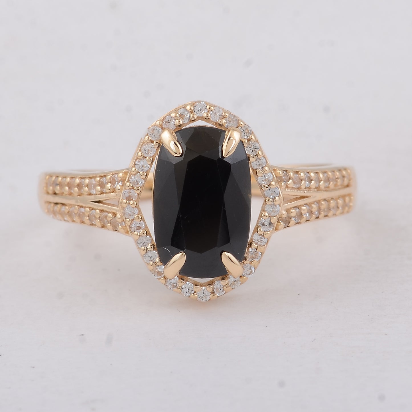 2.16 Ct Cushion Sapphire 9K Gold Ring