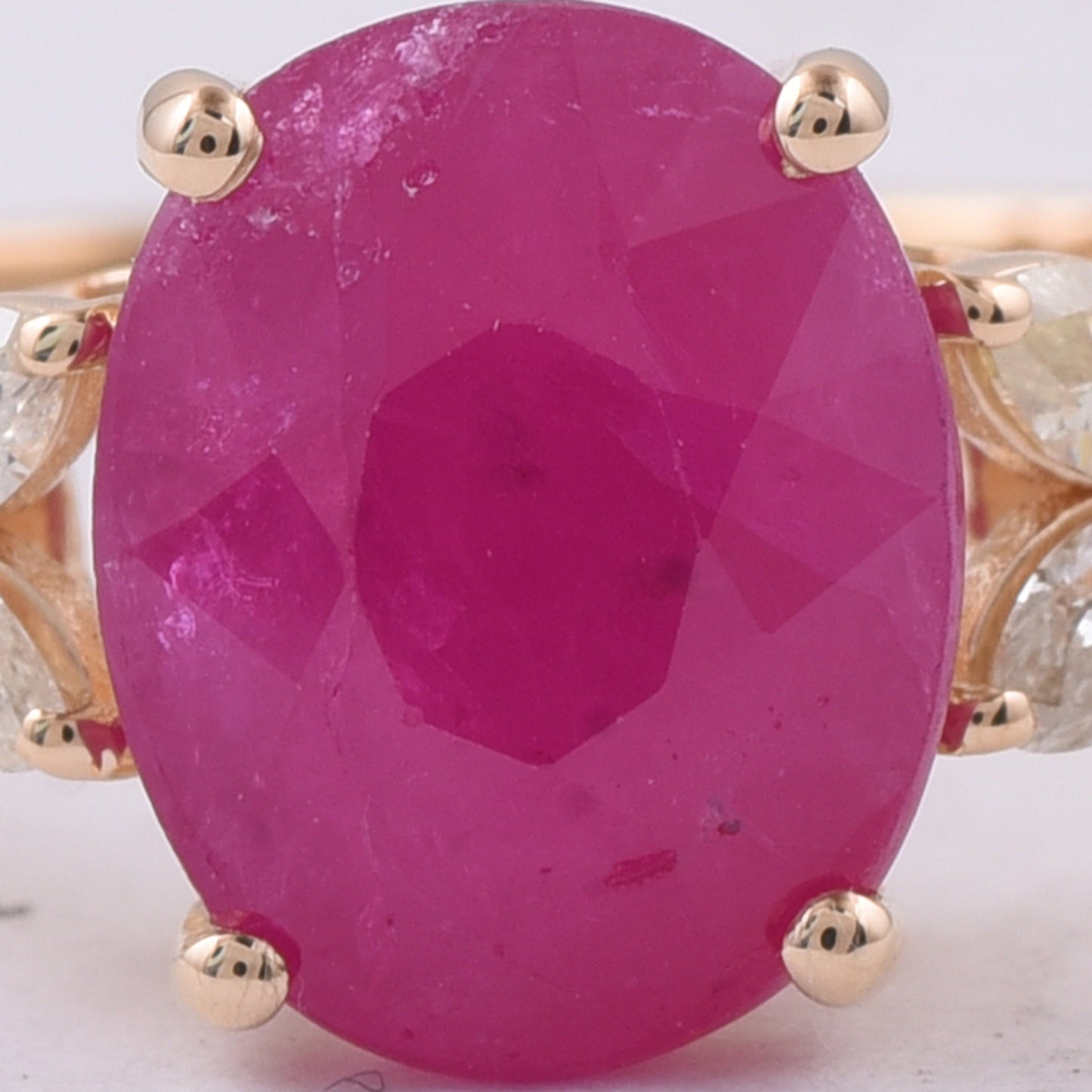 2.78 Ct Oval Natural Ruby 14K Gold Ring