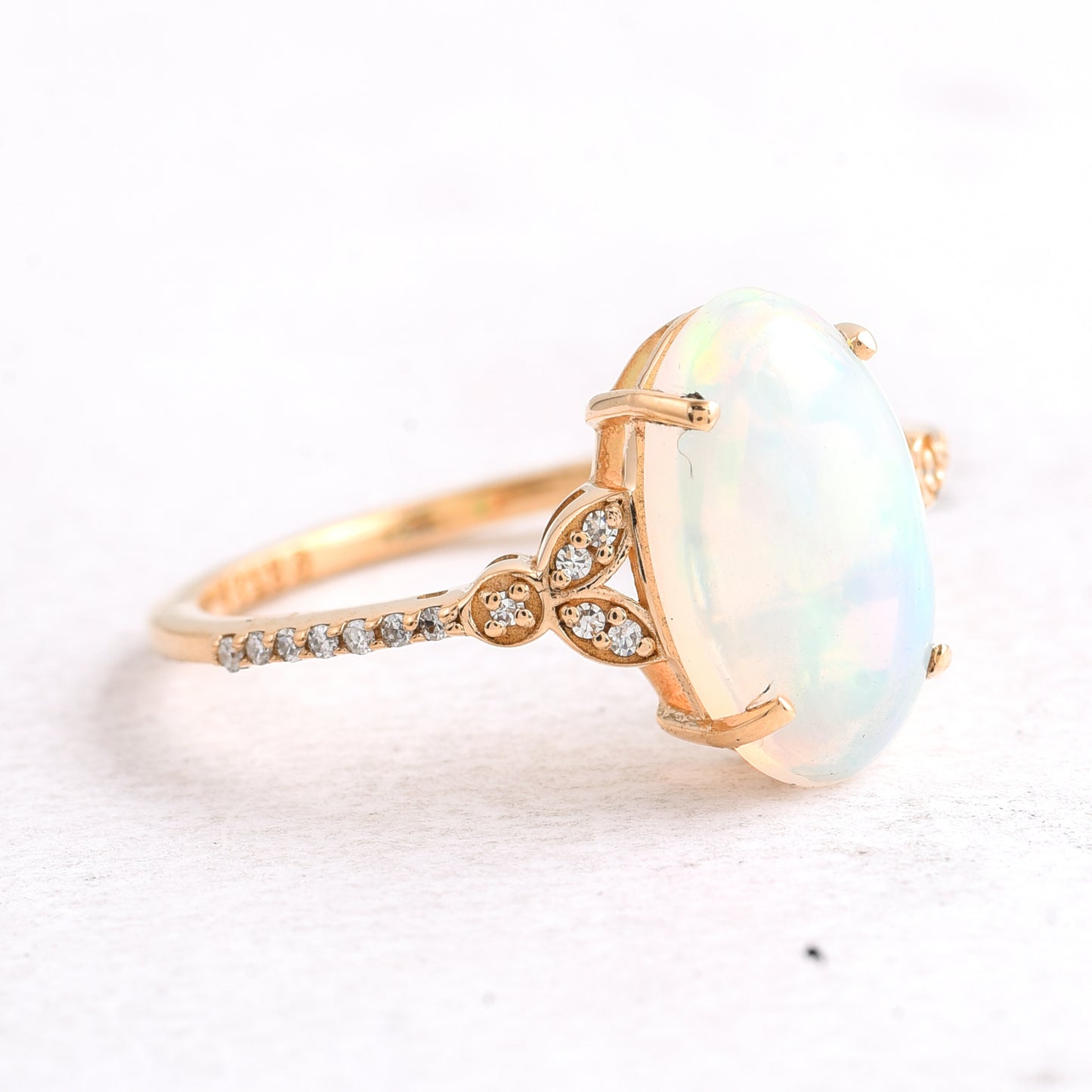 1.97 Ct Oval Cabochon Cut Natural Opal 14K Gold Ring