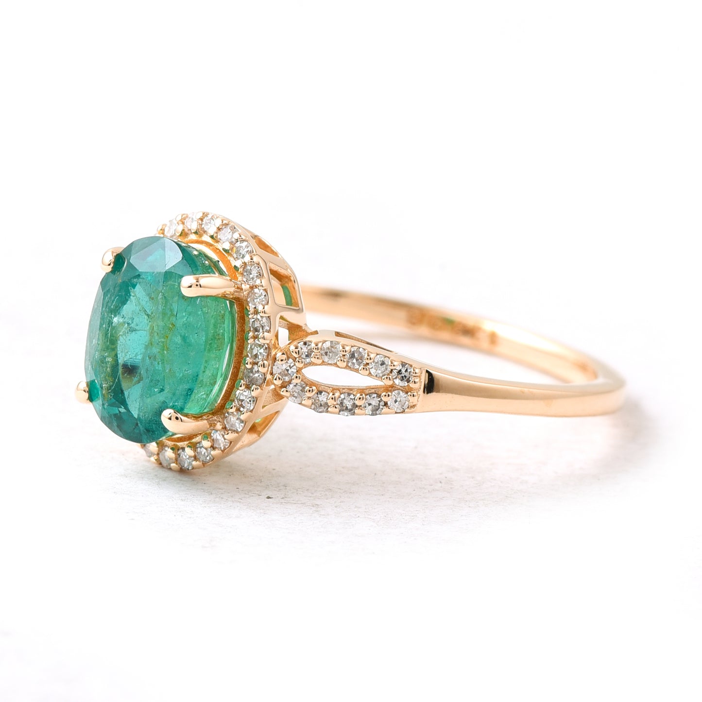 1.81 Ct Oval Emerald 14K Gold Ring