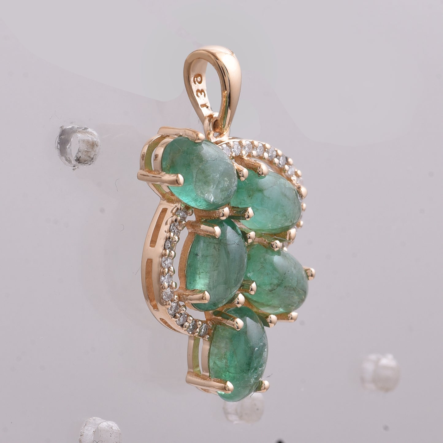 2.43 Ct Oval Cabochon Cut Natural Emerald 14K Gold Pendant