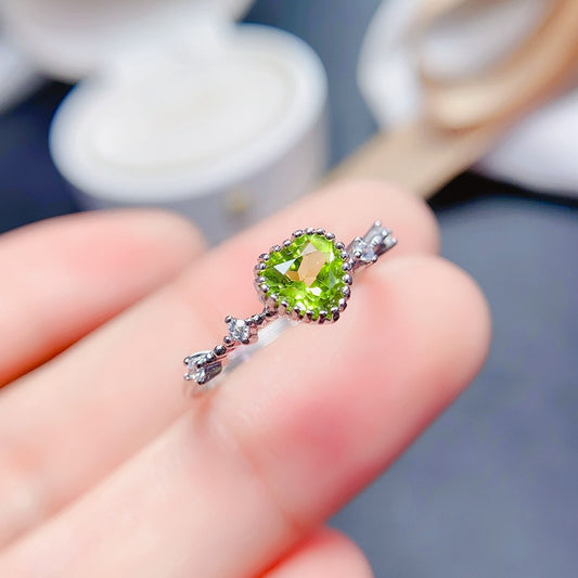 Peridot 925 Sterling Silver Ring