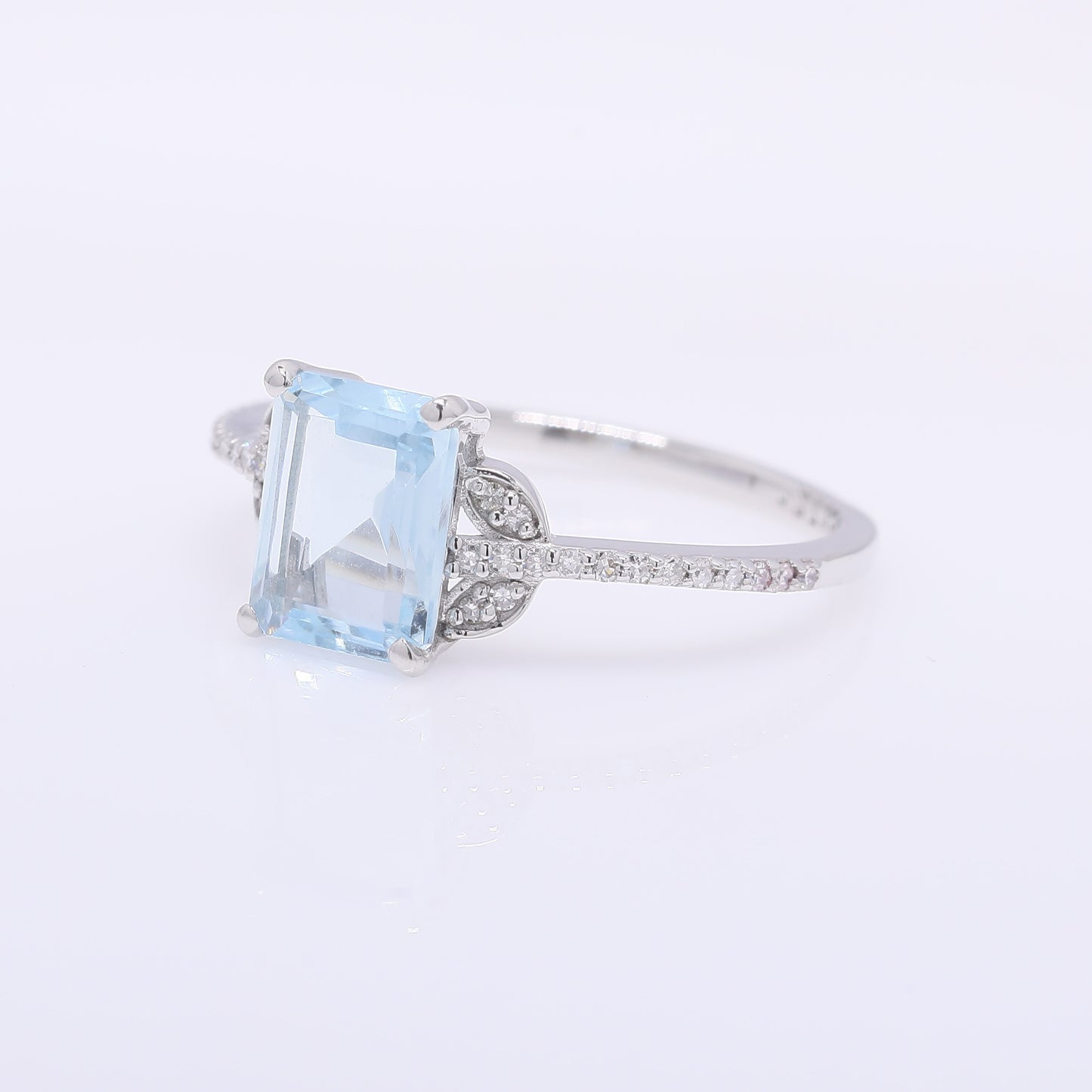 1.35 Ct Octagon Step Cut Natural Aquamarine 950 Platinum Ring