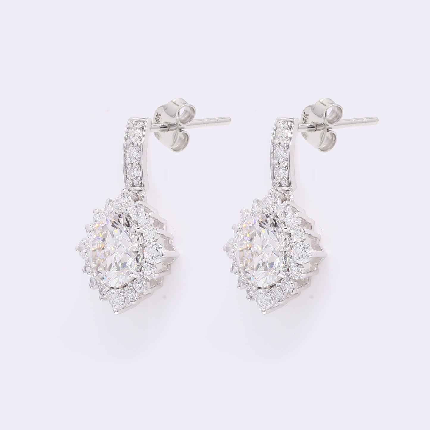 3.90 Carats Lab Grown Diamond 14K Gold Earrings