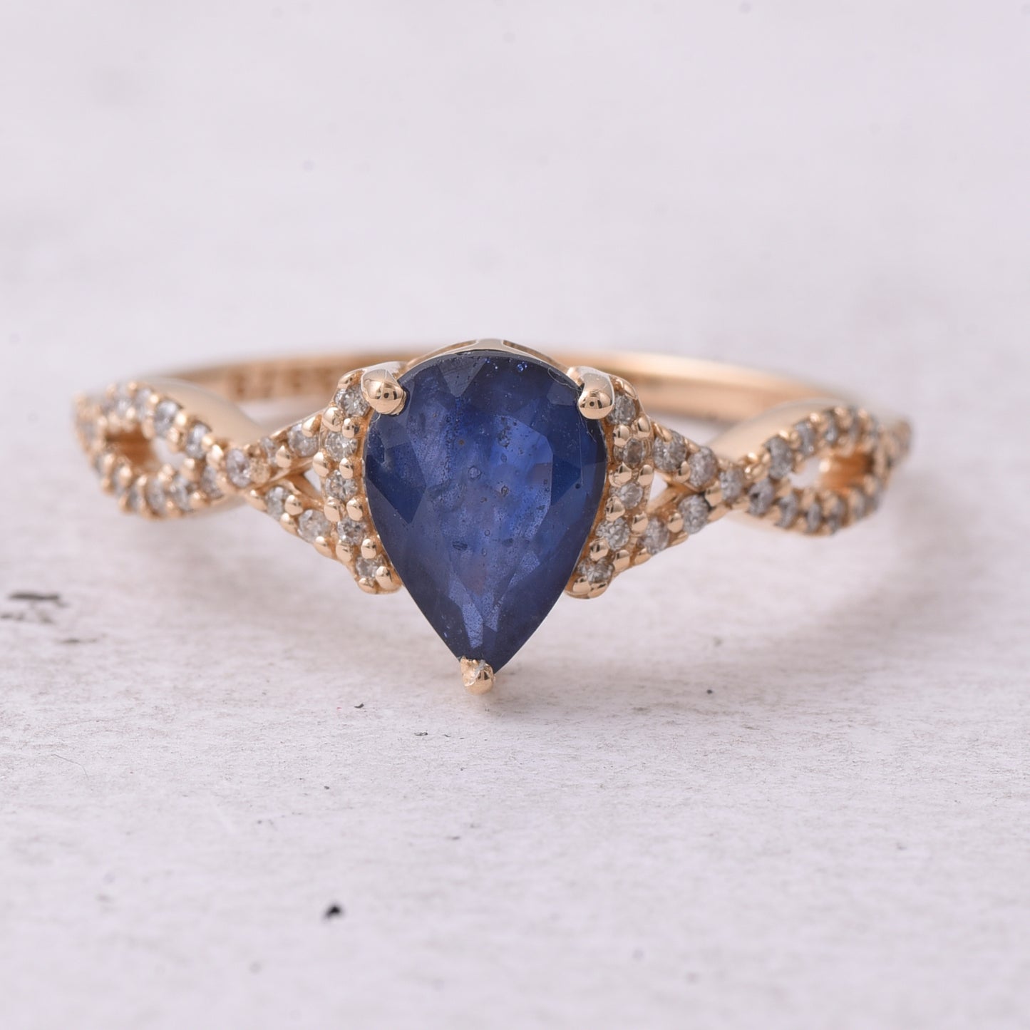 1.43 Ct Pear Mixed Cut Natural Sapphire 14K Gold Ring