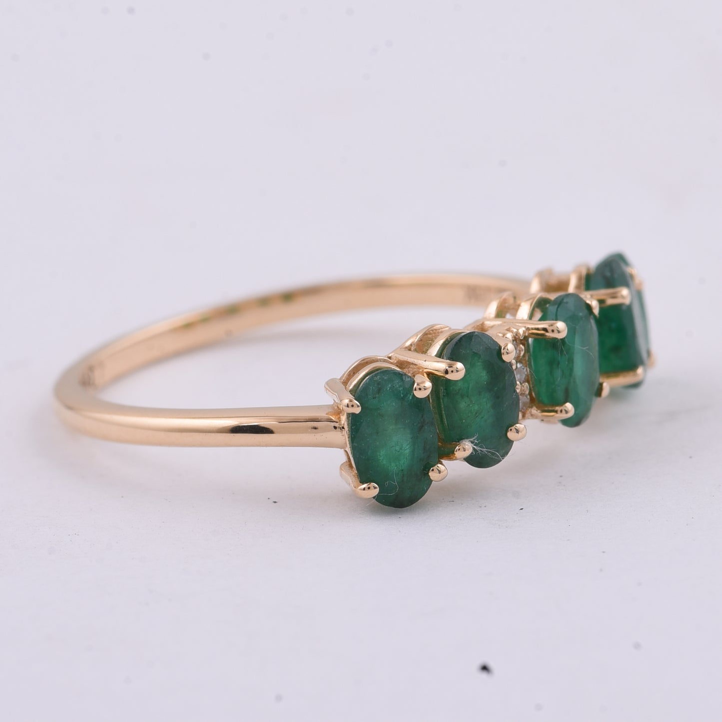 1.27 Ct Oval Natural Emerald 14K Gold Ring