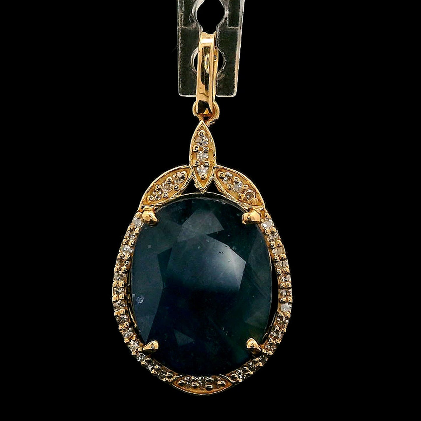6.97 Ct Oval Mixed Cut Natural Sapphire 14K Gold Pendant