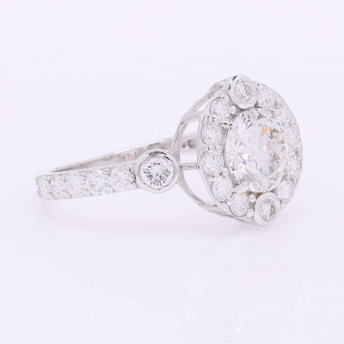 2.08 Carats Lab Grown Diamond 14K Gold Ring