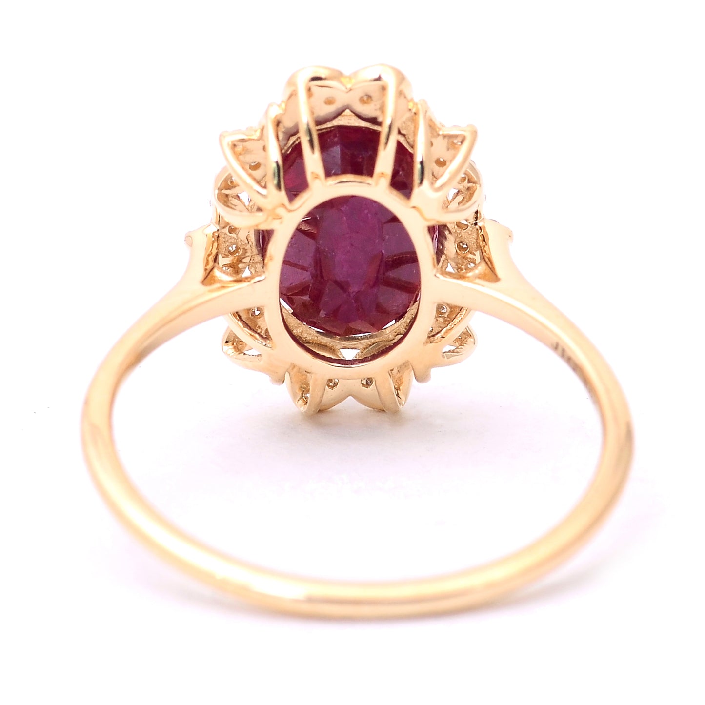 3.60 Ct Oval Mixed Cut Natural Corundum Ruby 14K Gold Ring