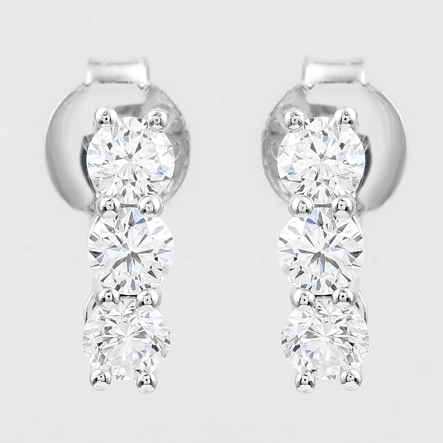 1.05 Ct Round Lab Grown Diamond 925 Silver Earrings