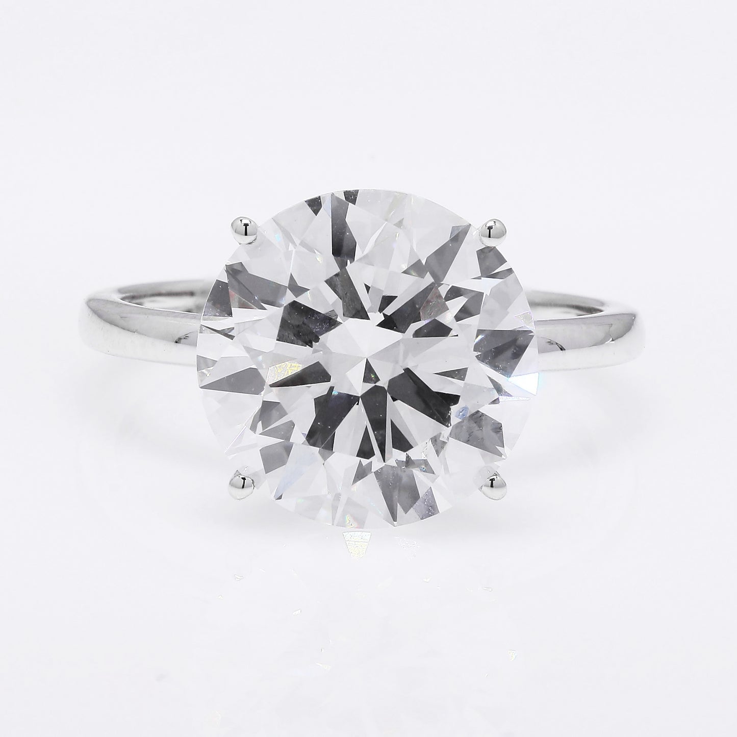 5.91 Ct Round Brilliant Lab Grown Diamond 14K Gold Ring