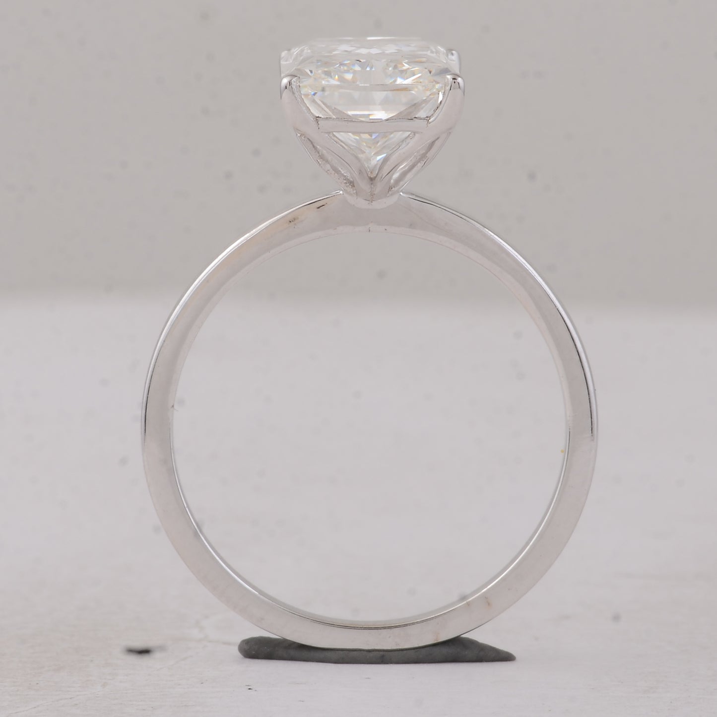 3.05 Carats Lab Grown Diamond 14K Gold Ring