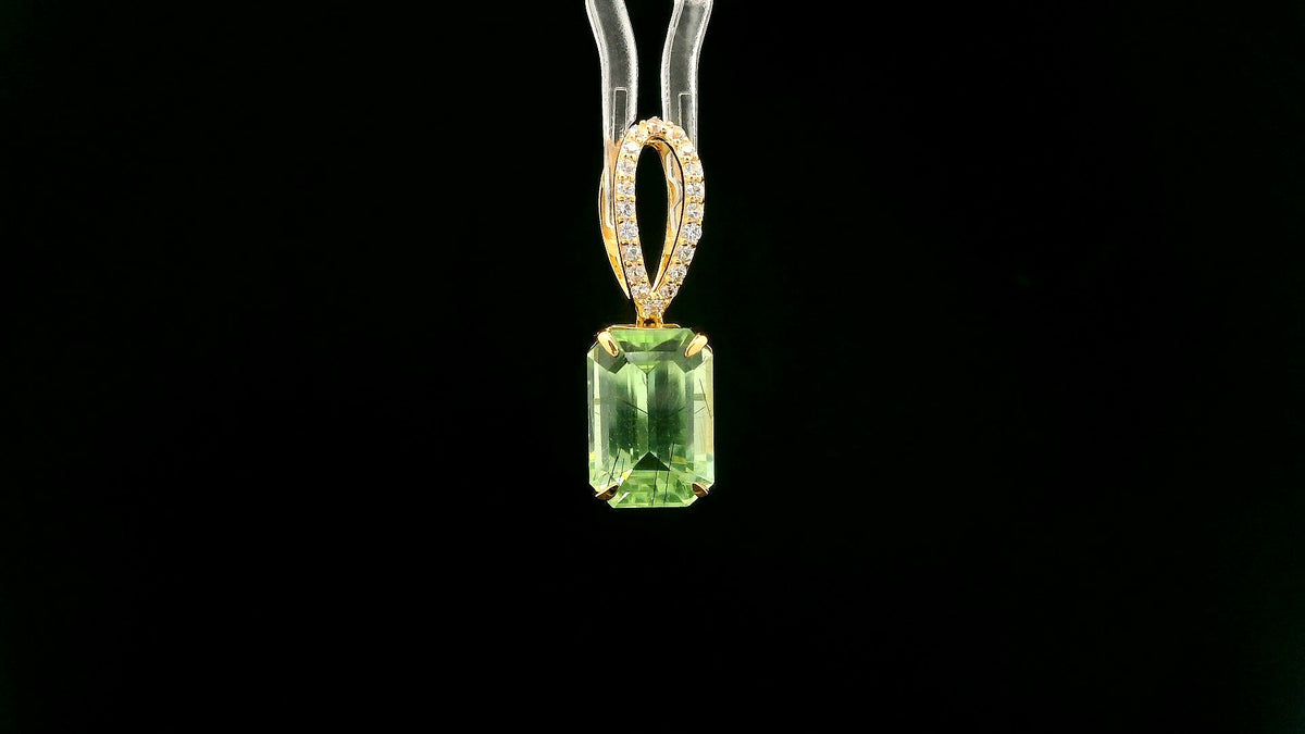 5.12 Ct Octagon Peridot 14K Gold Pendant
