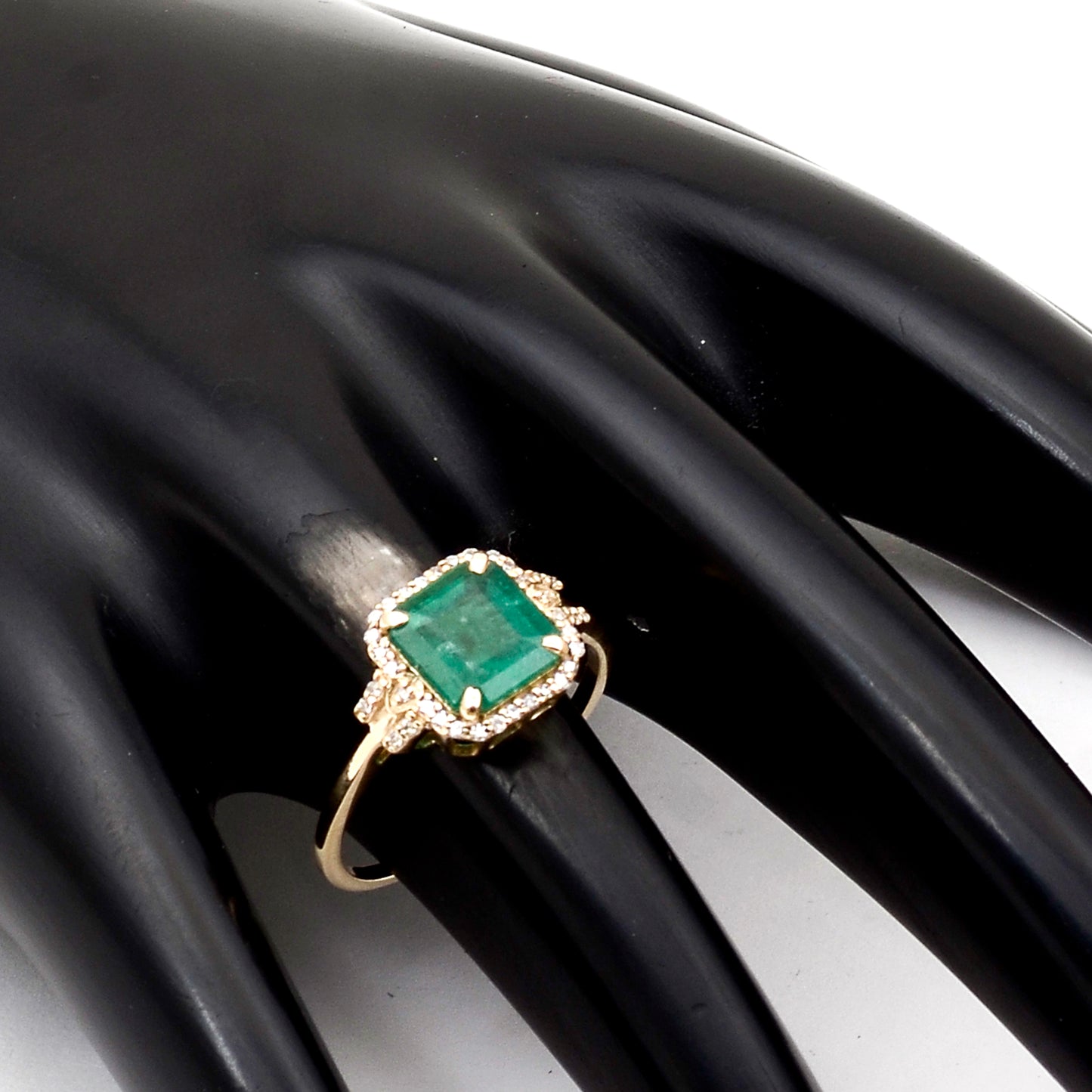 1.68 Ct Octagon Natural Emerald 14K Gold Ring