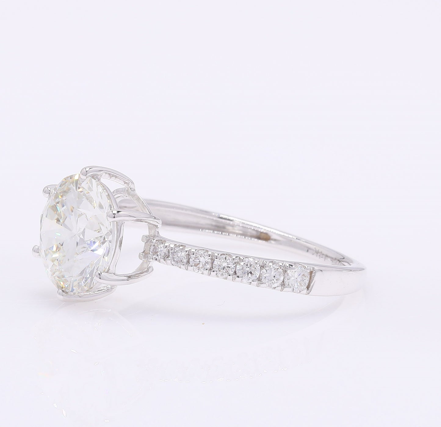 2.26 Carats Lab Grown Diamond 14K Gold Ring