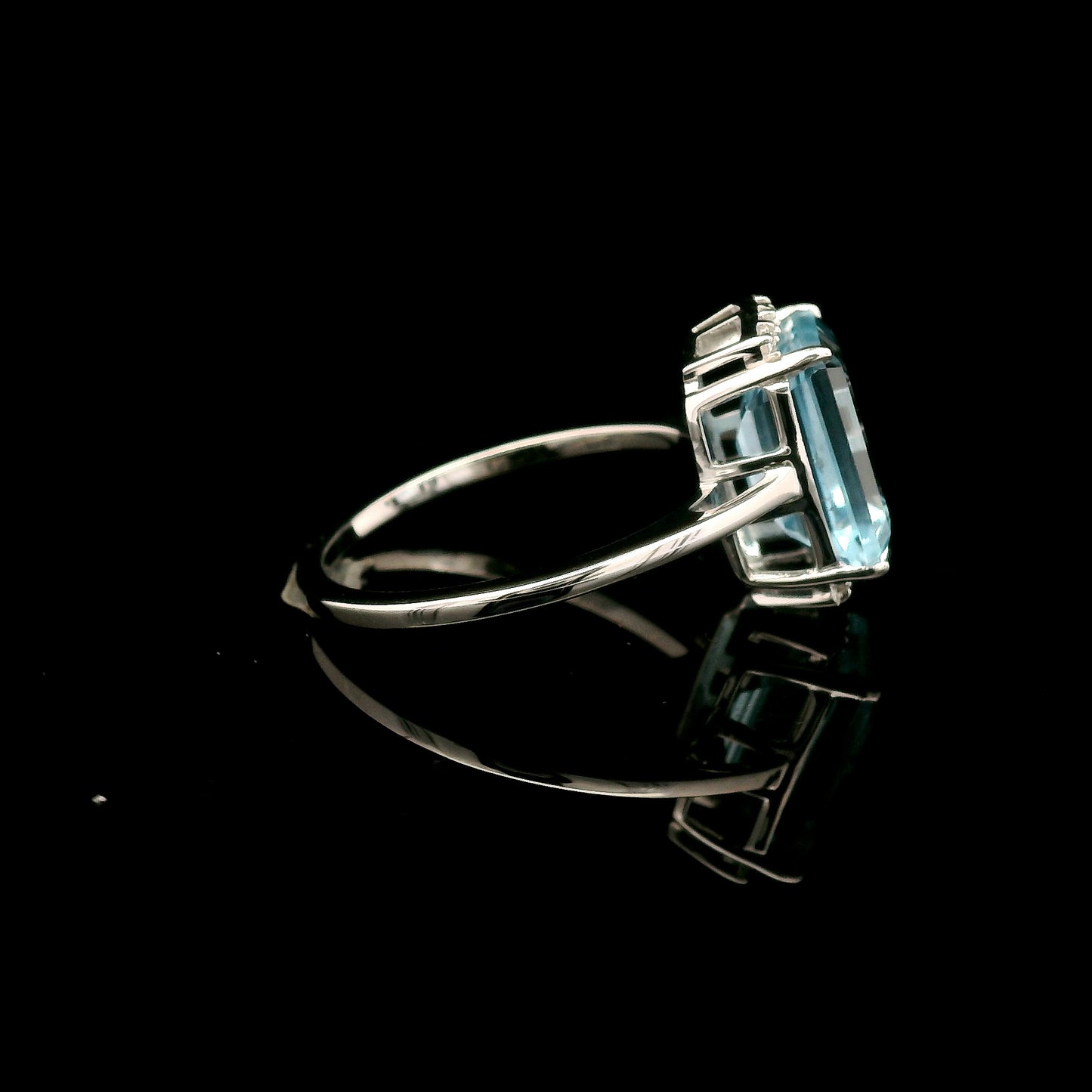 4.67 Ct Octagon Blue Topaz, White Zircon 925 Sterling Silver Ring