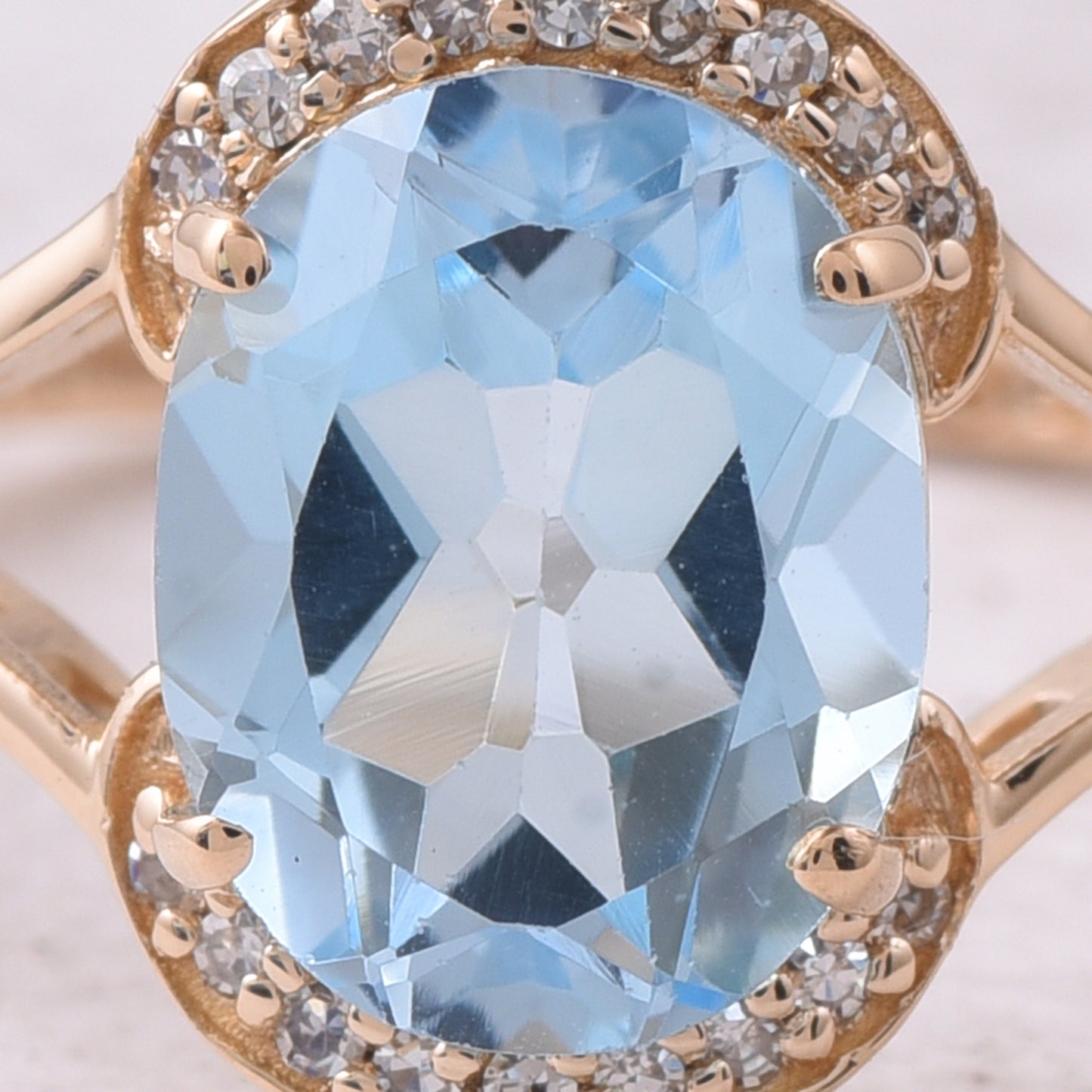 2.51 Ct Oval Mixed Cut Natural Topaz 14K Gold Ring