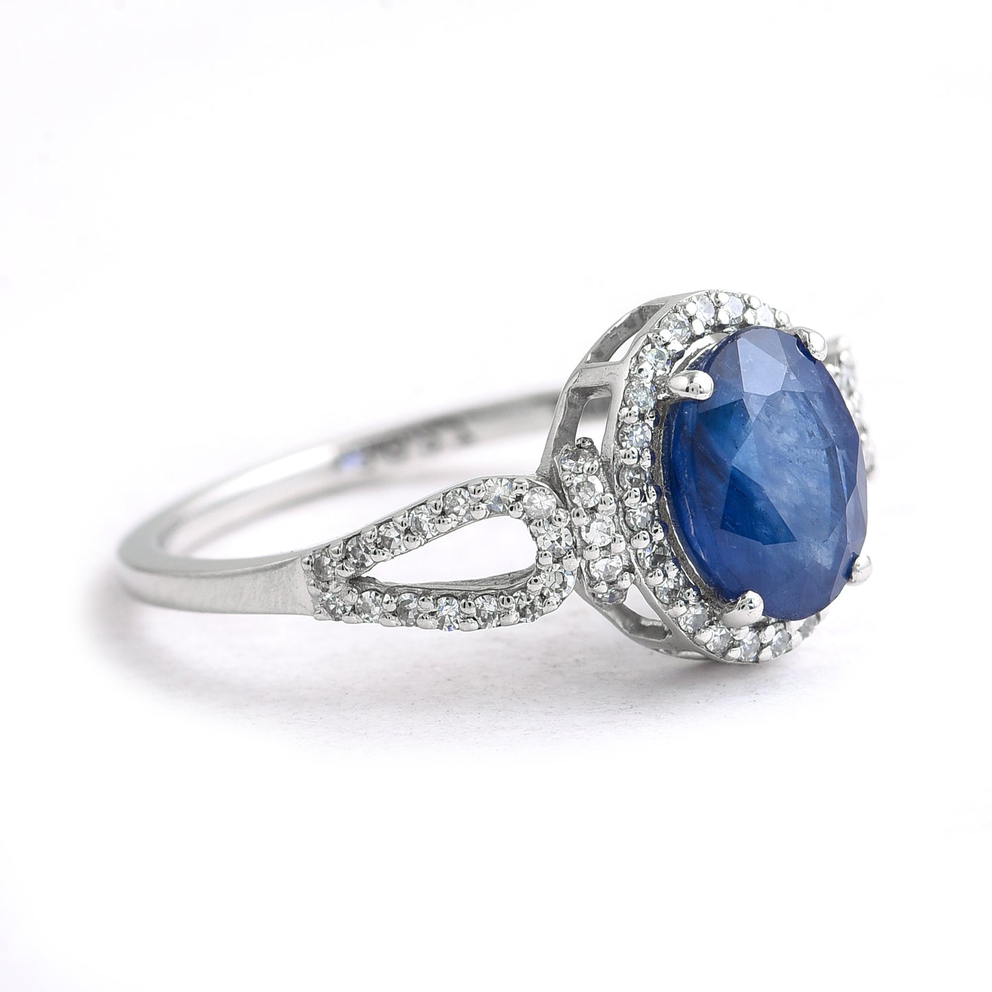 2.86 Ct Oval Mixed Cut Natural Sapphire 950 Platinum Ring