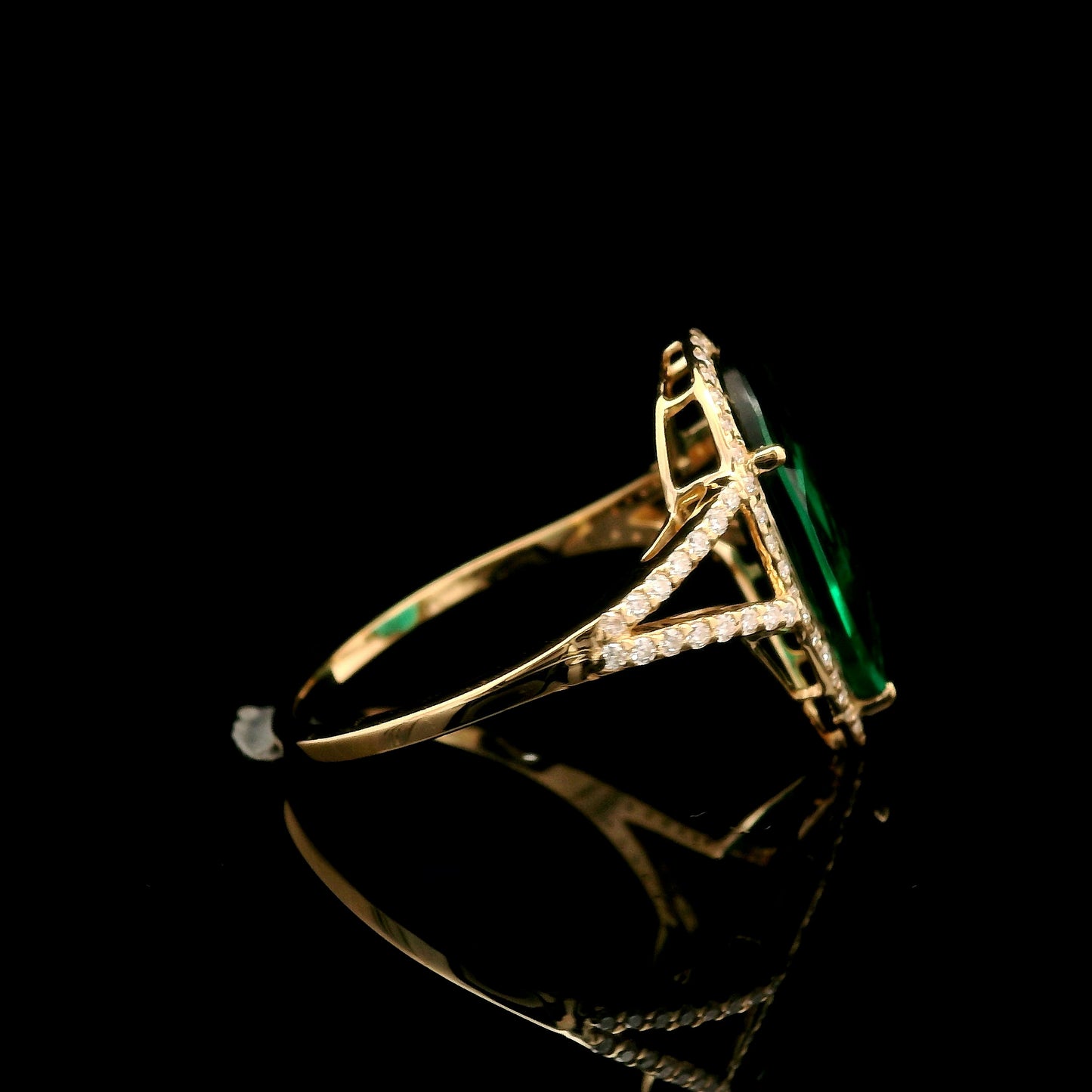 2.84 Ct Pear Mixed Cut Lab Grown Emerald 14K Gold Ring