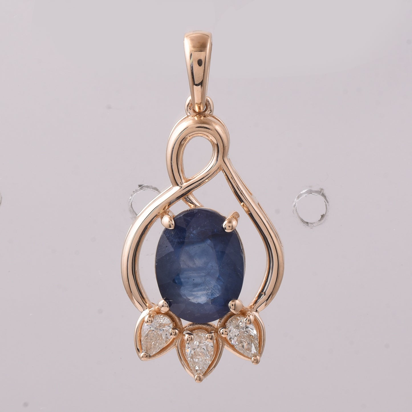 2.01 Ct Oval Mixed Cut Natural Sapphire 14K Gold Pendant