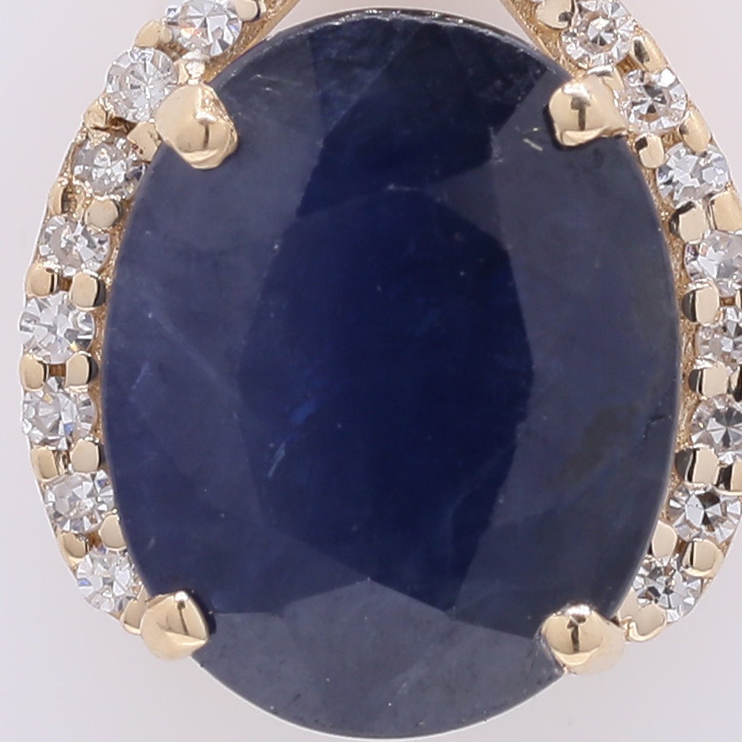 2.59 Ct Oval Mixed Cut Natural Sapphire 14K Gold Pendant