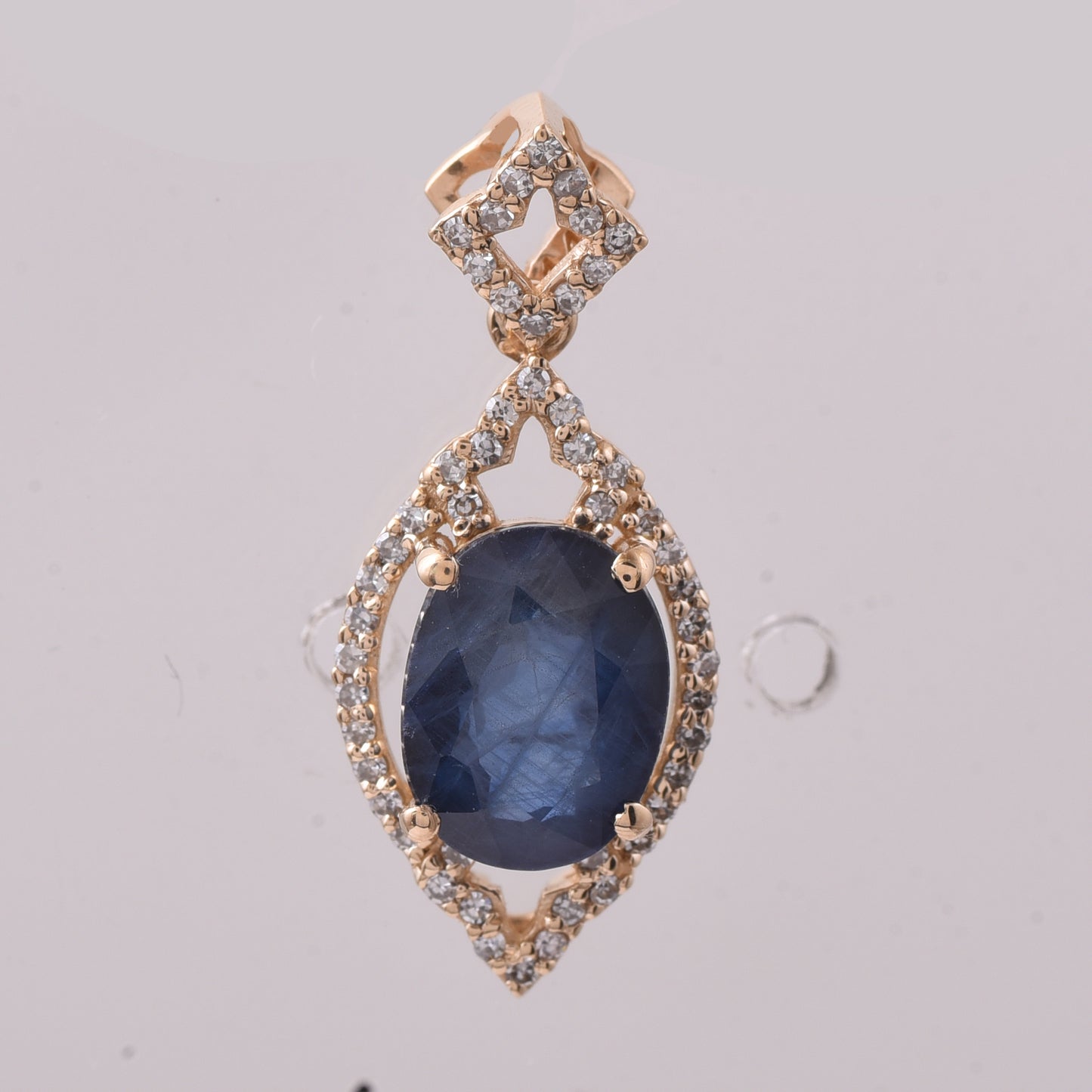 2.99 Ct Oval Mixed Cut Natural Sapphire 14K Gold Pendant