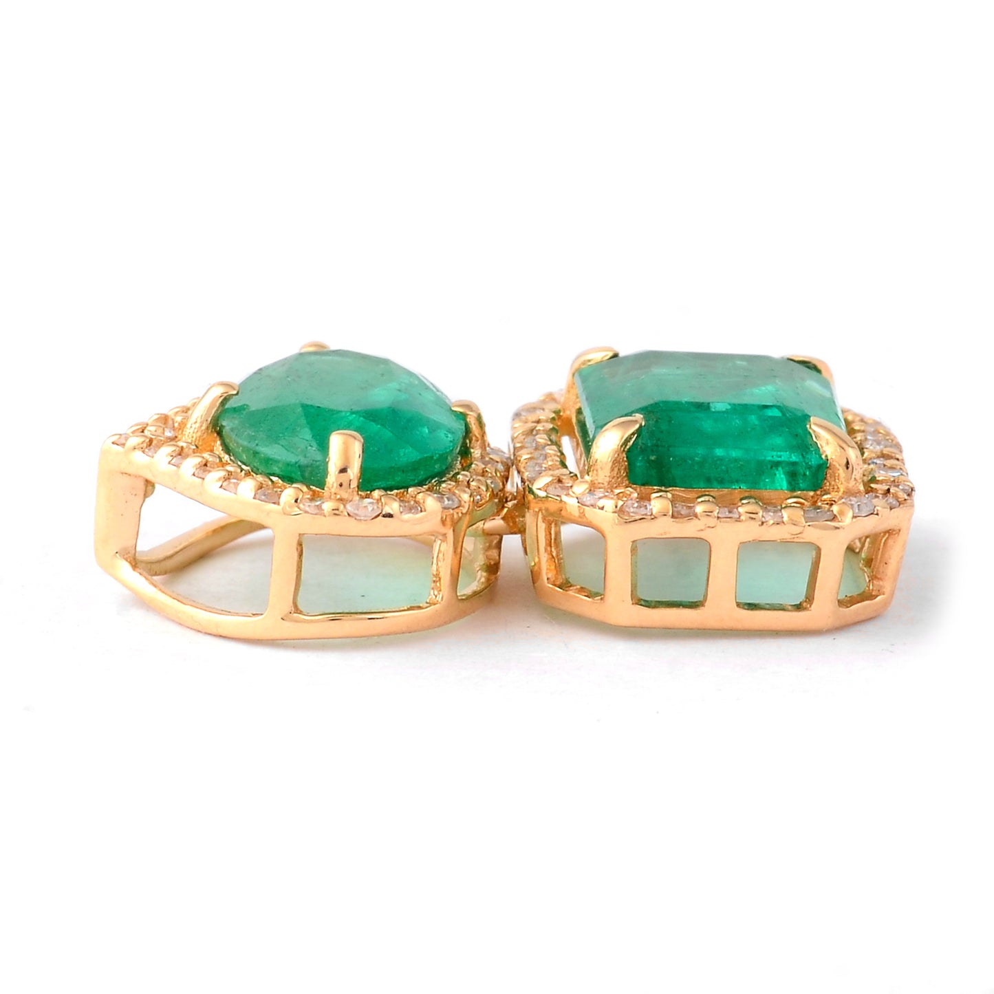 2.52 Ct Oval Mixed Cut, Octagon Step Cut Natural Emerald 14K Gold Pendant