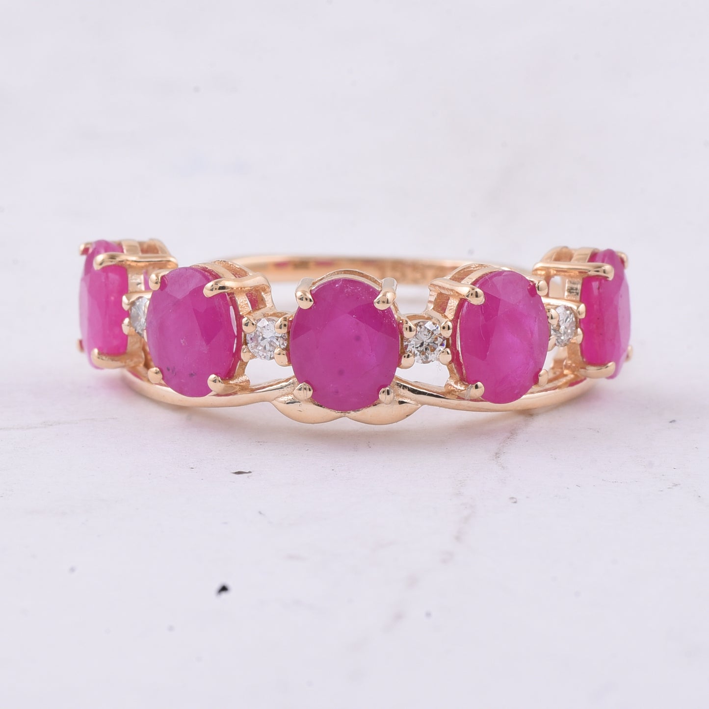 2.91 Ct Oval Natural Ruby 14K Gold Ring