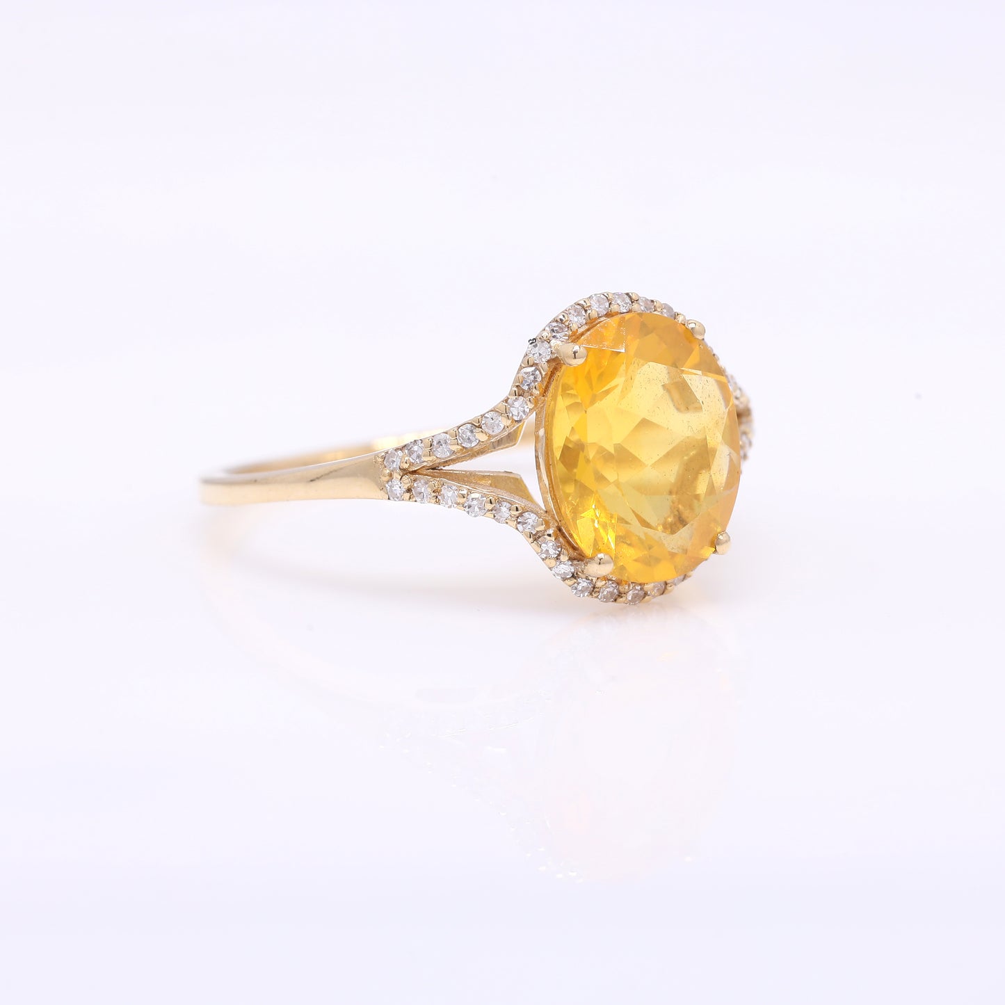 1.95 Ct Oval Mixed Cut Natural Fire Opal 14K Gold Ring