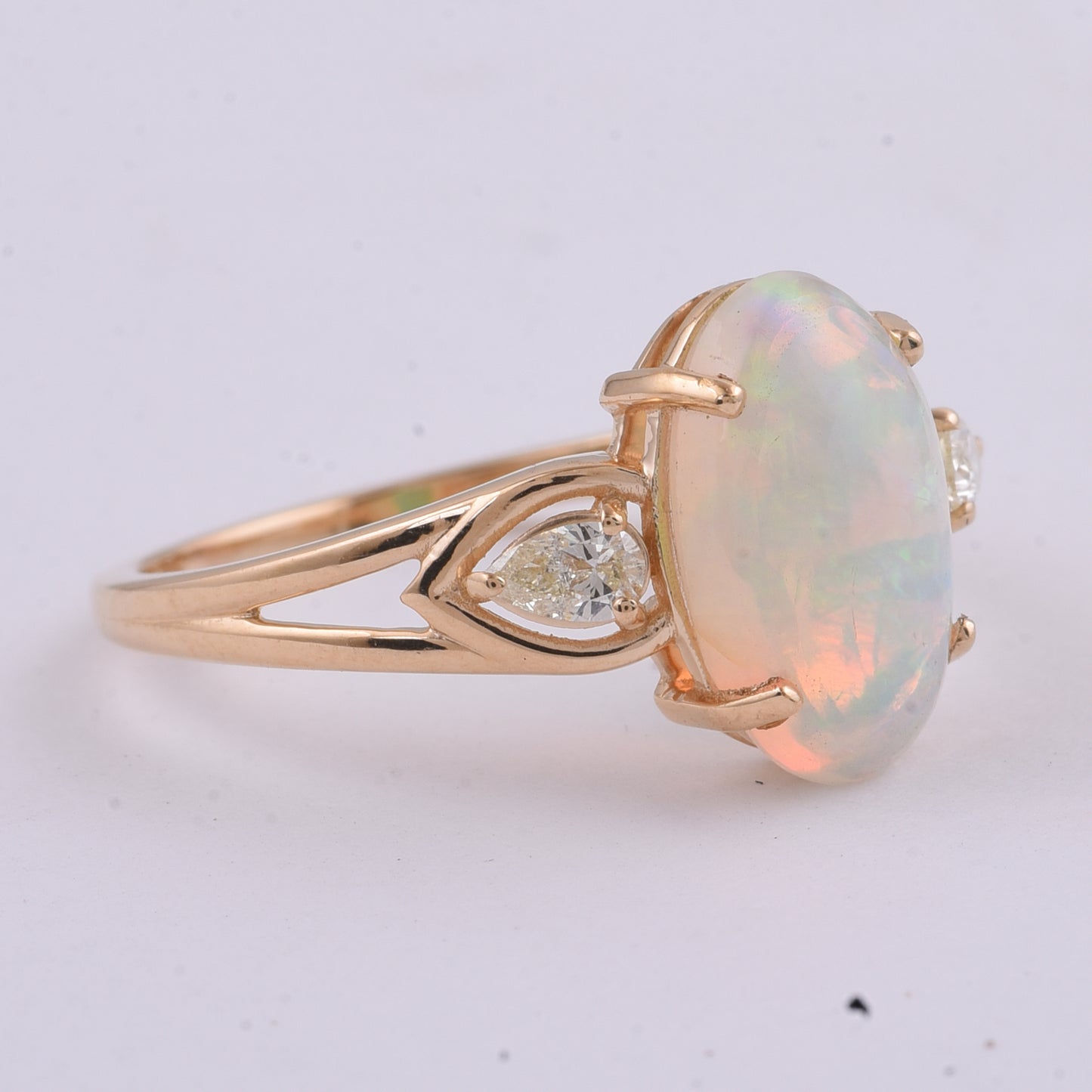 1.84 Ct Oval Cabochon Cut Natural Opal 14K Gold Ring