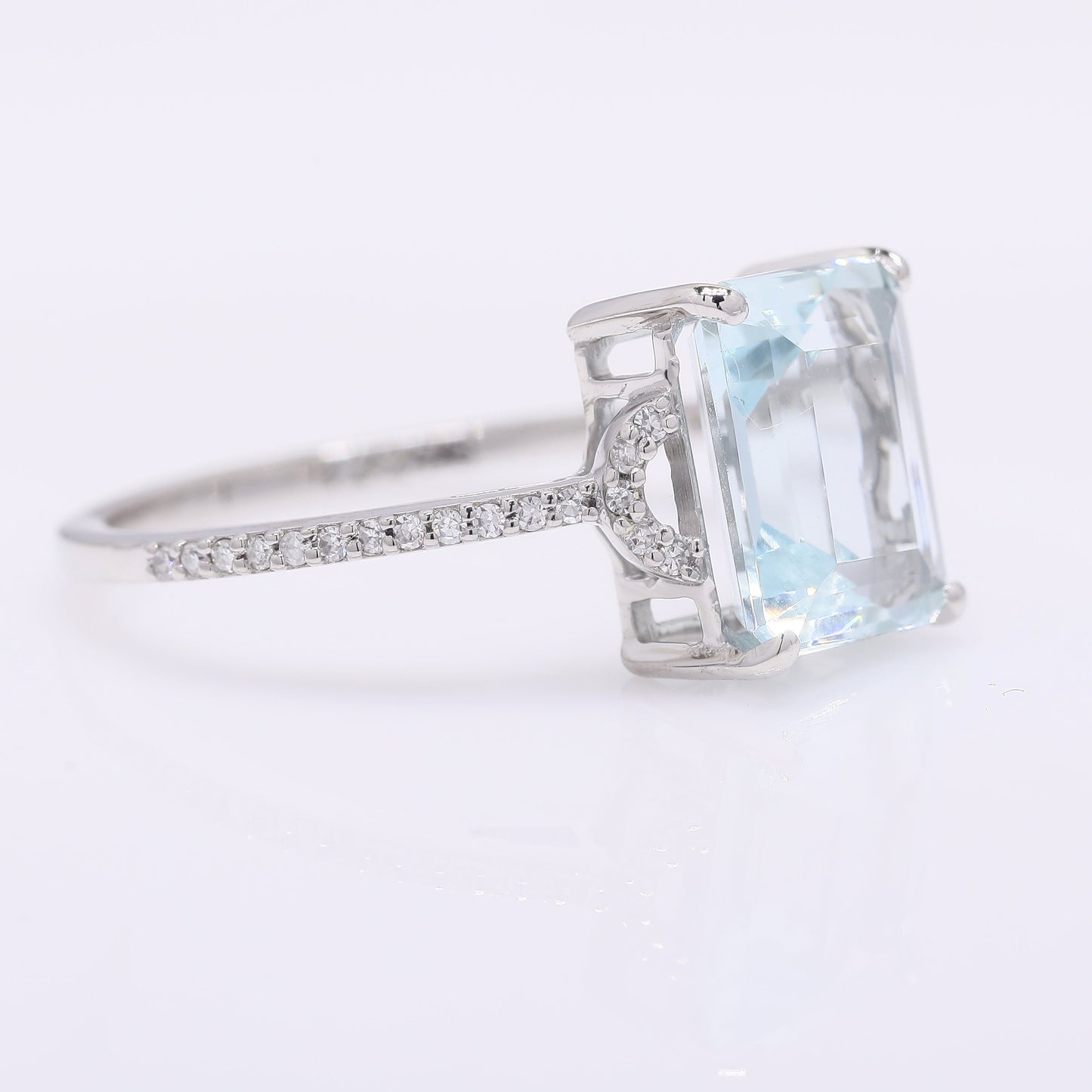 2.61 Ct Octagon Step Cut Natural Aquamarine 950 Platinum Ring