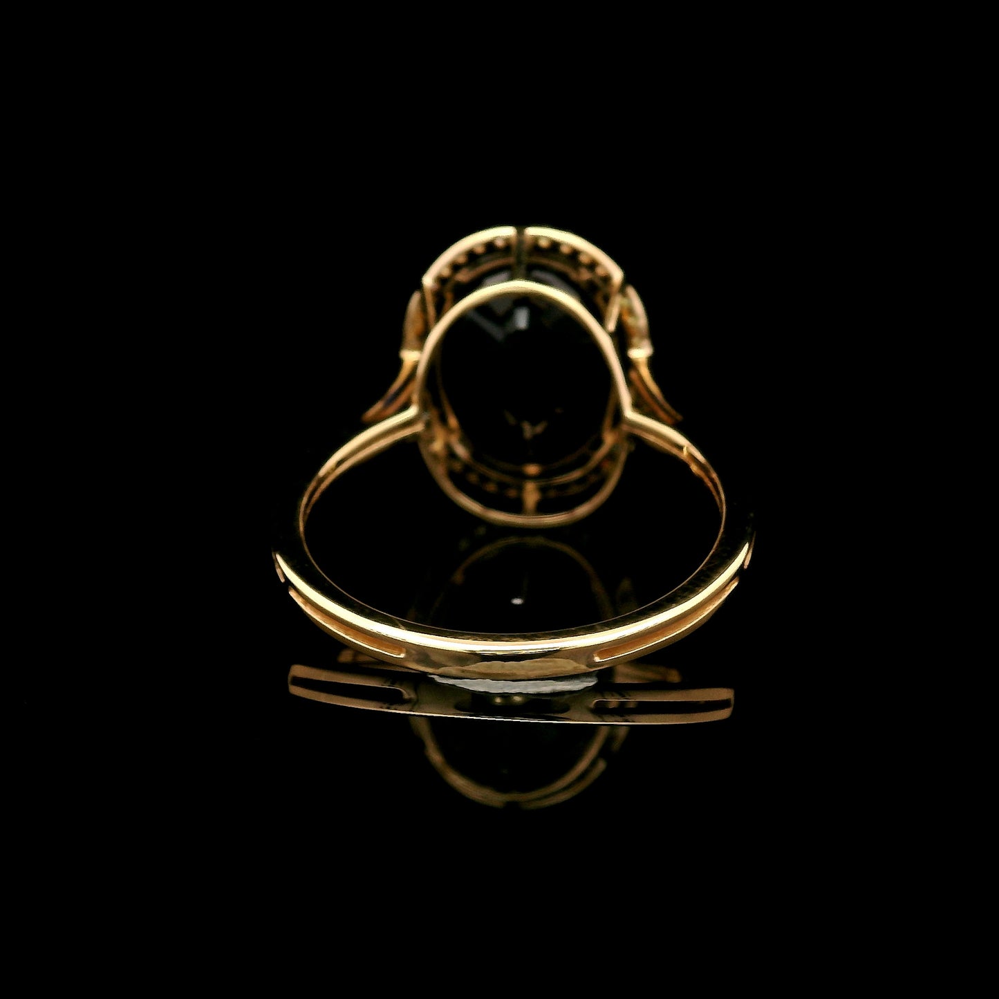 4.26 Ct Oval Mixed Cut Lab Grown Sapphire 14K Gold Ring