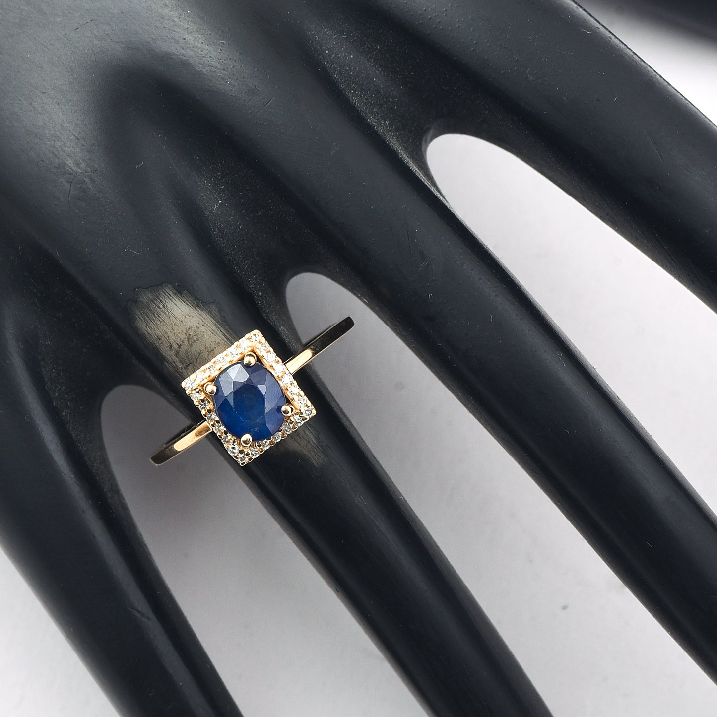 1.44 Ct Oval Mixed Cut Natural Sapphire 14K Gold Ring