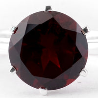 4.26 Ct Round Garnet 925 Sterling Silver Ring