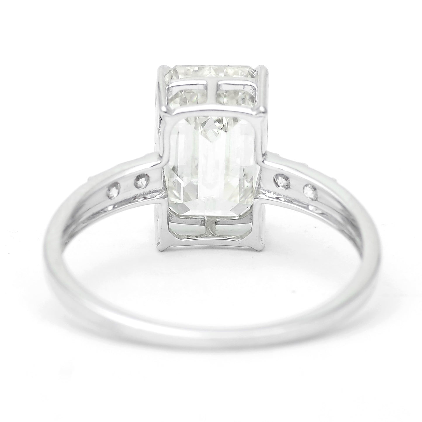 3.30 Carats Lab Grown Diamond 14K Gold Ring