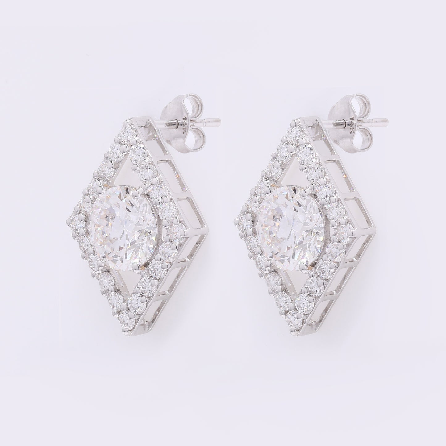 4.25 Carats Lab Grown Diamond 14K Gold Earrings
