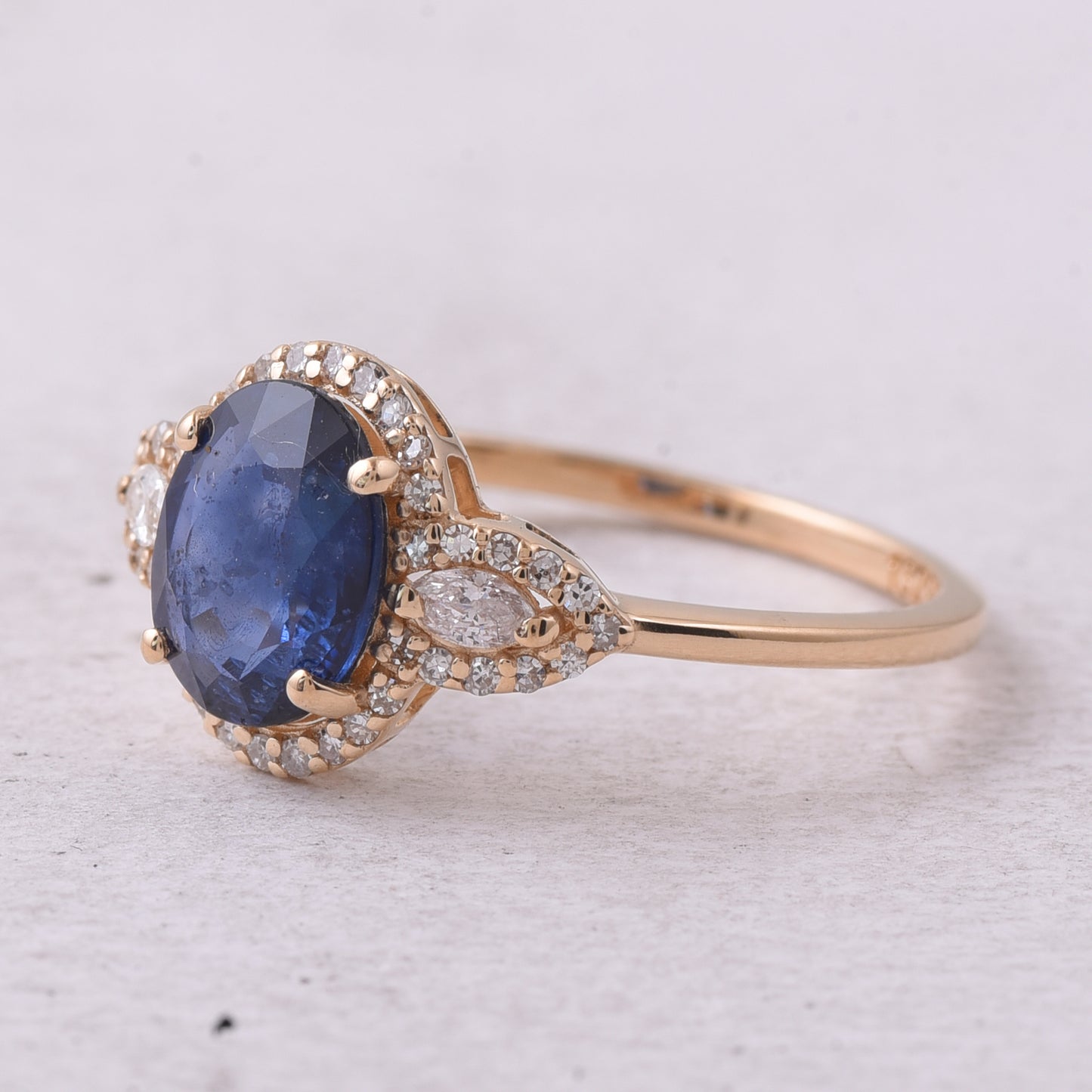 1.71 Ct Oval Mixed Cut Natural Sapphire 14K Gold Ring