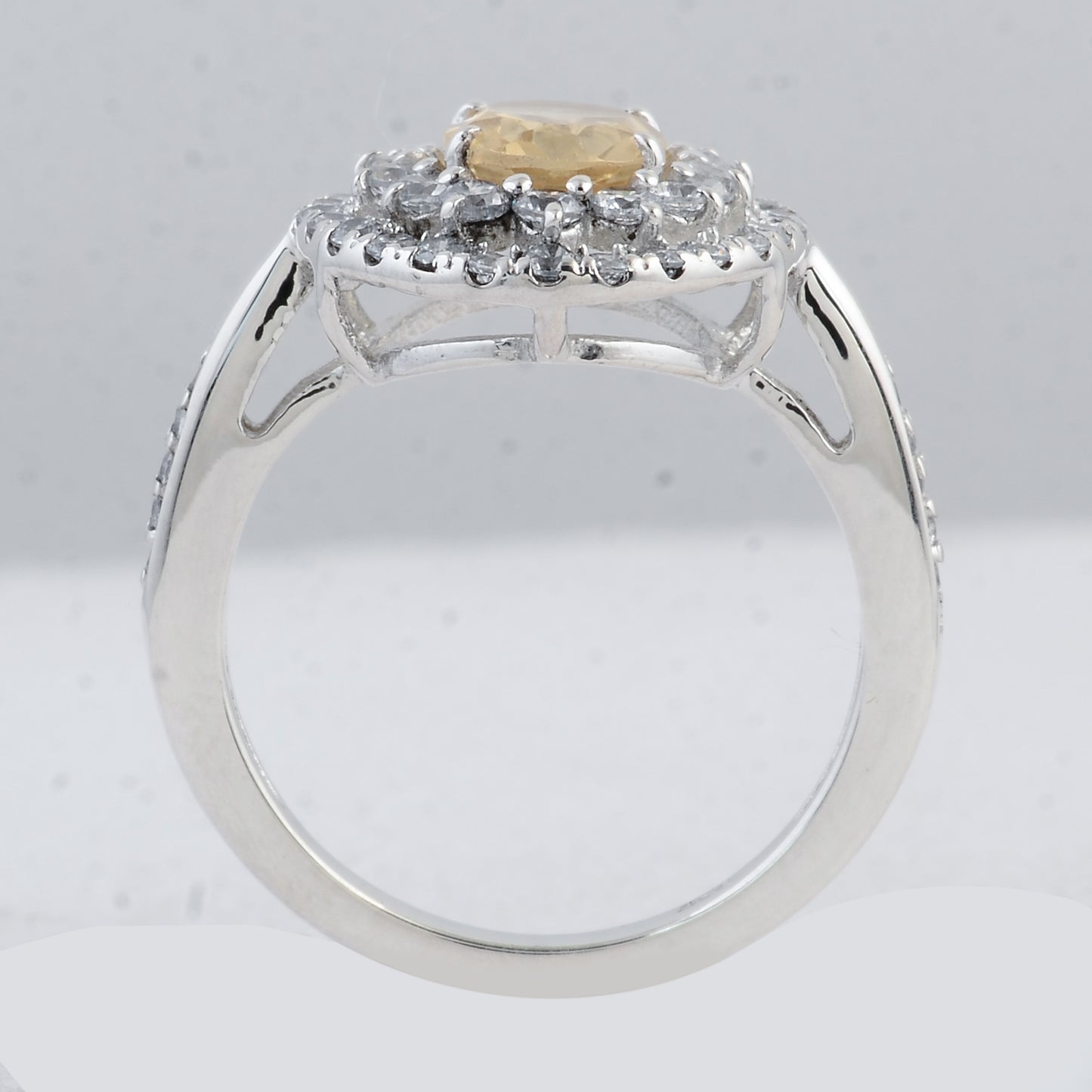 2.84 Ct Oval Citrine 925 Sterling Silver Ring