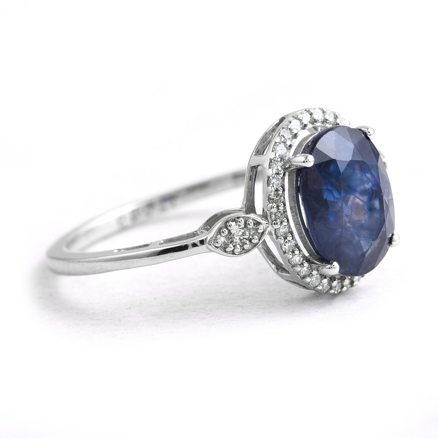 2.44 Ct Oval Sapphire 950 Platinum Ring