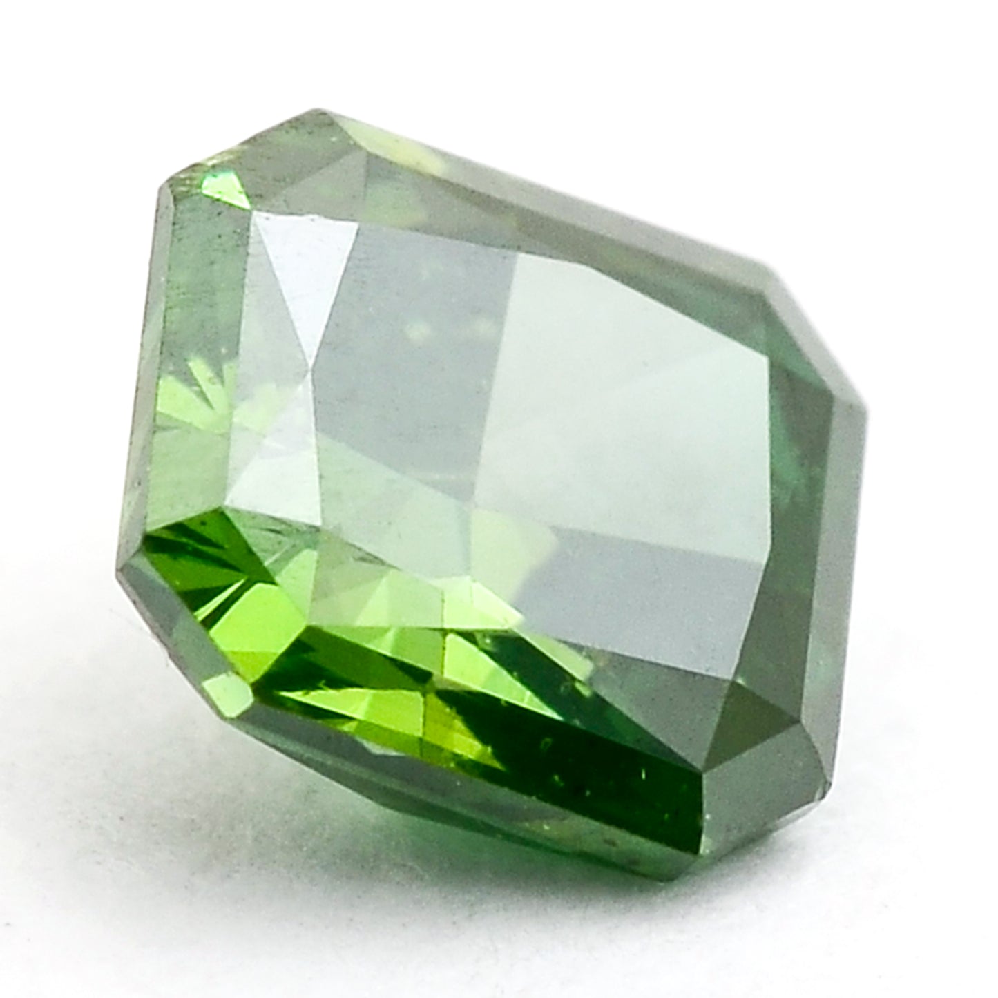 0.4 Green Diamond Octagon Loose Diamond