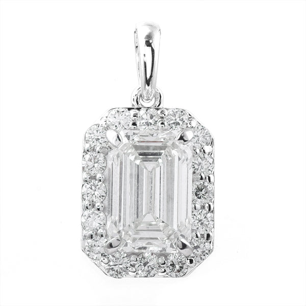 2.27 Carats Lab Grown Diamond 14K Gold Pendant