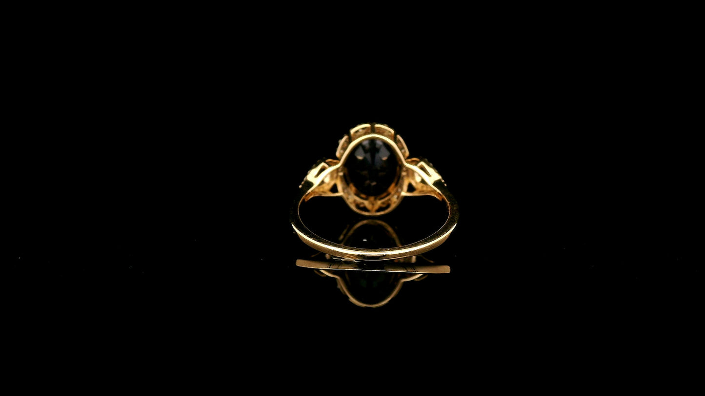 2.73 Ct Oval Natural Sapphire 14K Gold Ring
