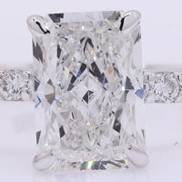 2.29 Carats Lab Grown Diamond 14K Gold Ring